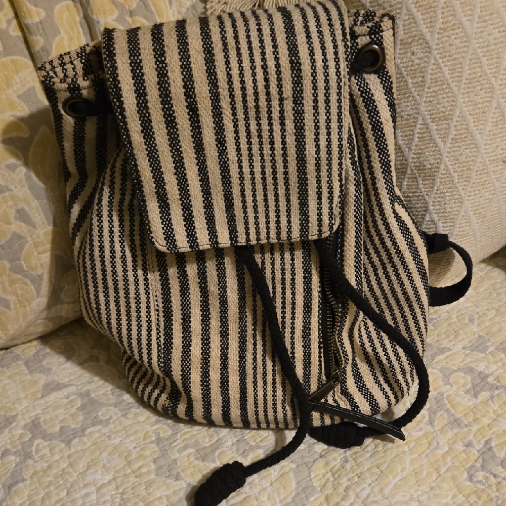 Universal Thread Striped Blue and Tan Backpack